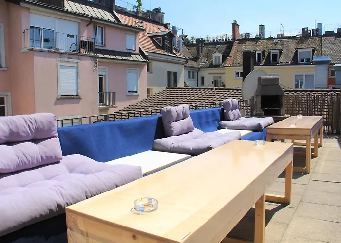 Hotel nahe College: Stay2Night City Center Hostel