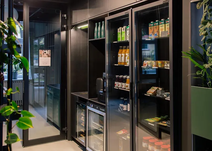 Plantonia Aparthotel