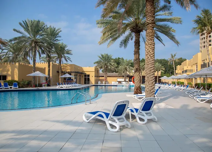 Haustierfreundliches Hotel: Al Hamra Village Hotel