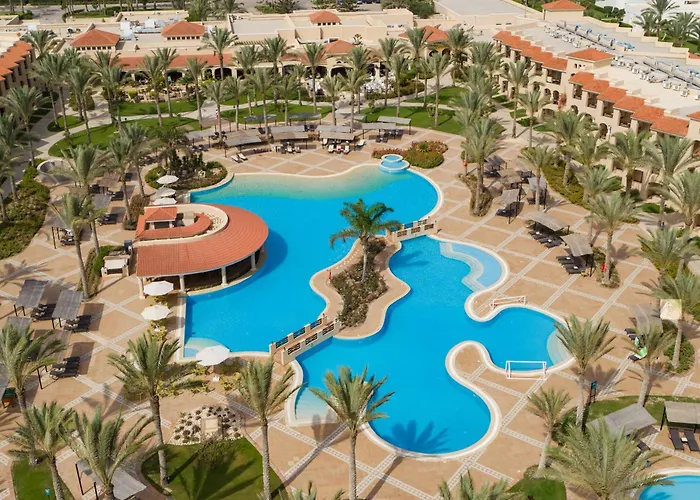 Resort: JAZ Almaza Beach Resort, Almaza Bay