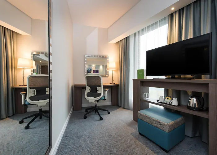 3-Sterne-Hotel: Hampton By Hilton Edinburgh West End