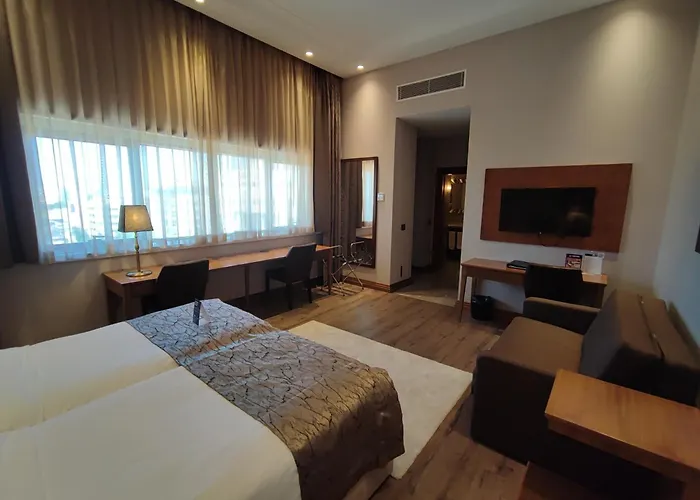 Jacuzzi-Hotel: Days Hotel By Wyndham Istanbul Maltepe