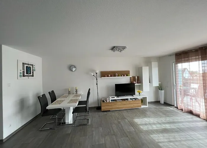 Hotel nahe College: Seeblick Ferienwohnung Bodensee