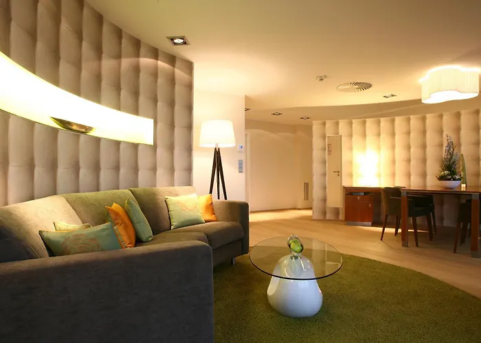 Hotel mit Pool: Congress Hotel am Stadtpark