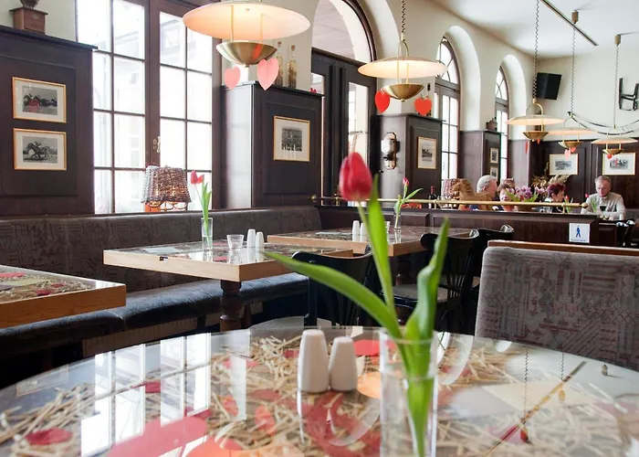 3-Sterne-Hotel: MUSTANG INN am Großen Garten