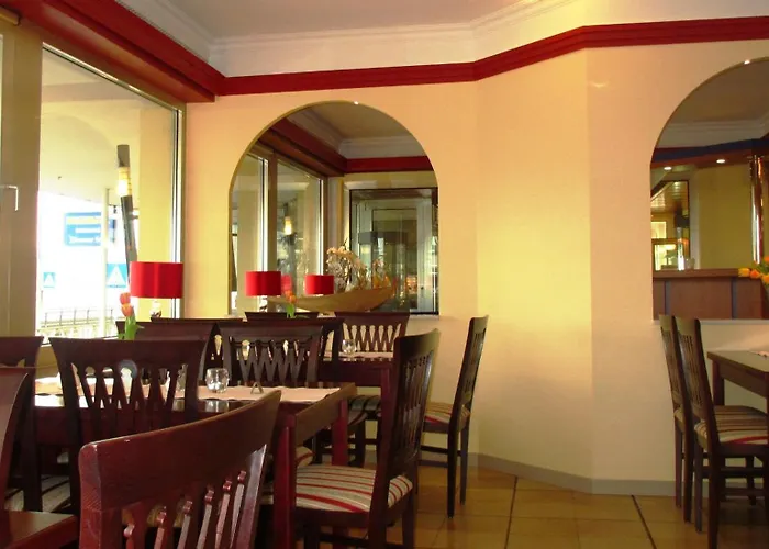 Hotel mit Tennis: Park Hotel Ruedesheim