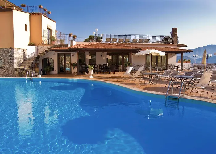 La Vue D'Or Romantik Hotel