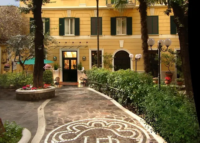 Villa San Lorenzo Maria
