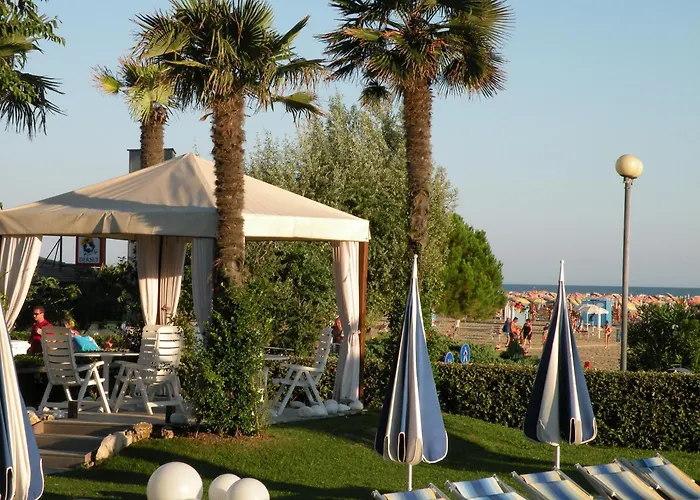 Majestic Beach Hotel & Wellness