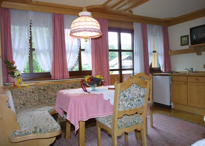 4-Sterne-Hotel: Hotel Neuwirt
