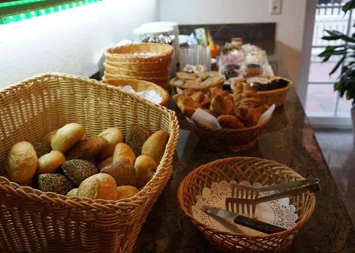 B&B: Hotel Pension Julia