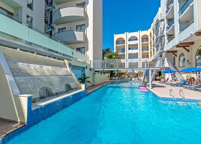 3-Sterne-Hotel: Lefkoniko Bay