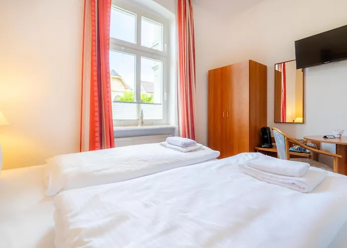 3-Sterne-Hotel: Pension Wald und See