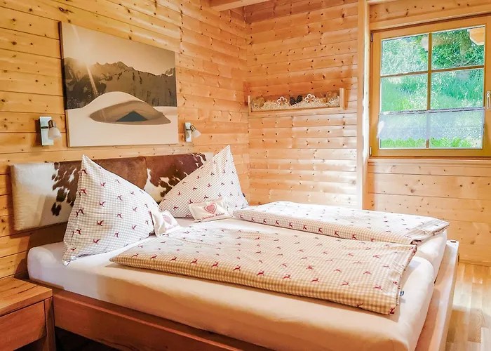 Ferienvermietung: Damülser Holzhus