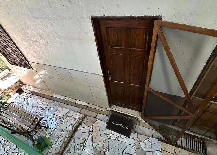 Hotel: Blue Morpho House B&B