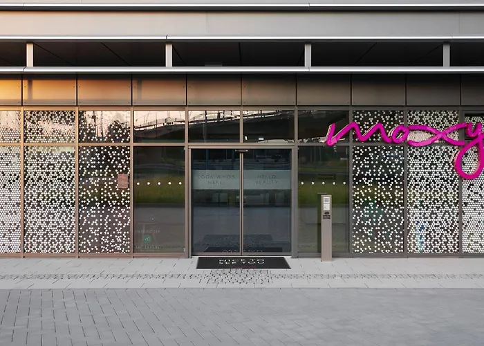 Moxy Cologne Bonn Airport