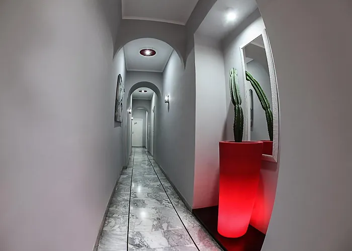 H Rooms Boutique Hotel