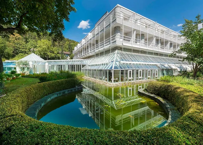  Western Premier Parkhotel