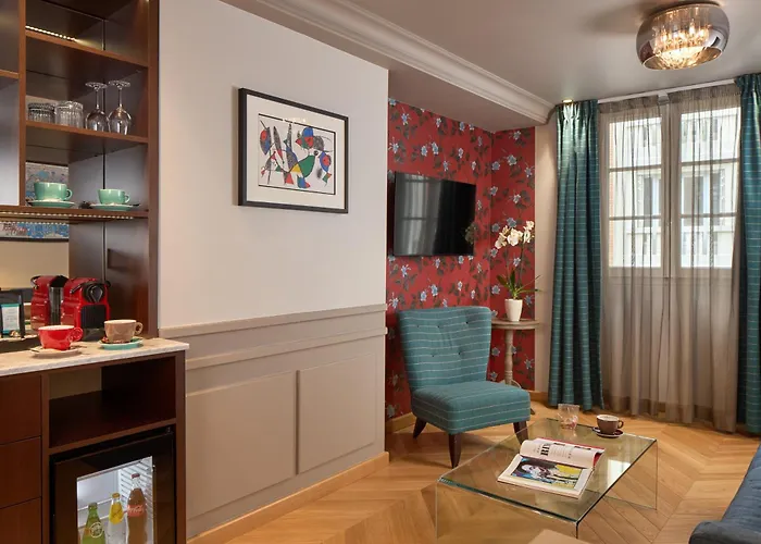 Le Robinet D'Or Paris Canal Saint Martin