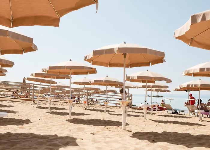 Jacuzzi-Hotel: La Rotta Rooms