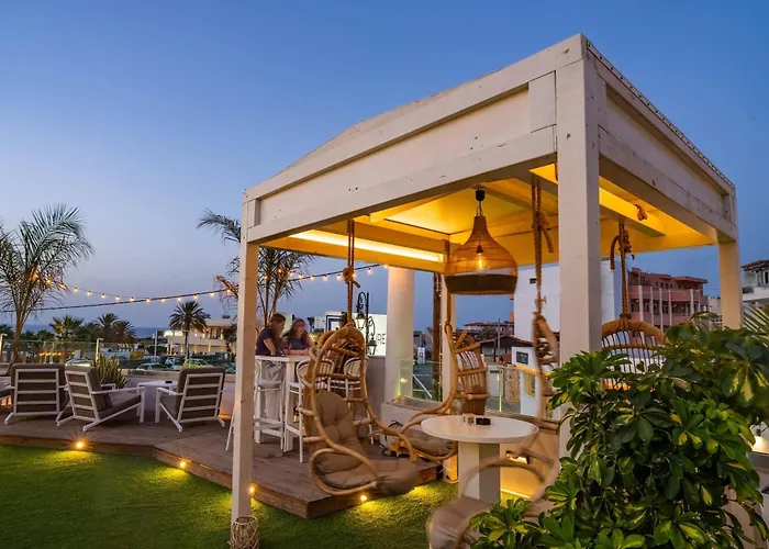 Kastro Beach