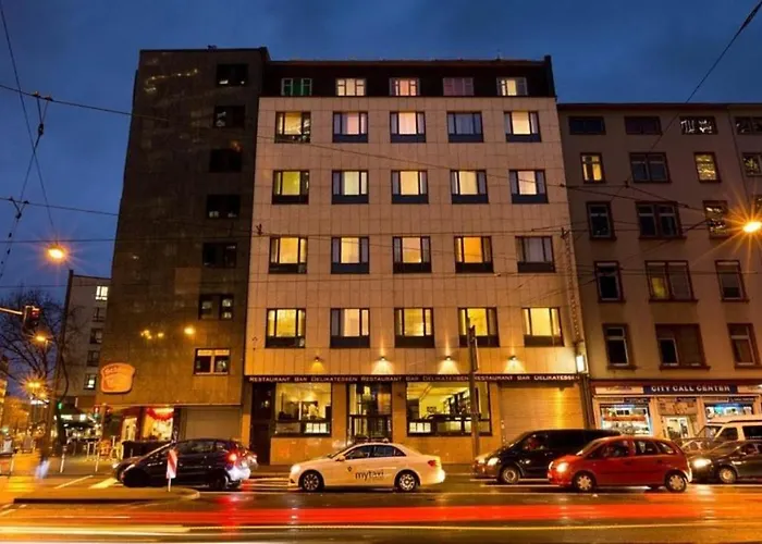 Hotel Lumiere An Der Messe