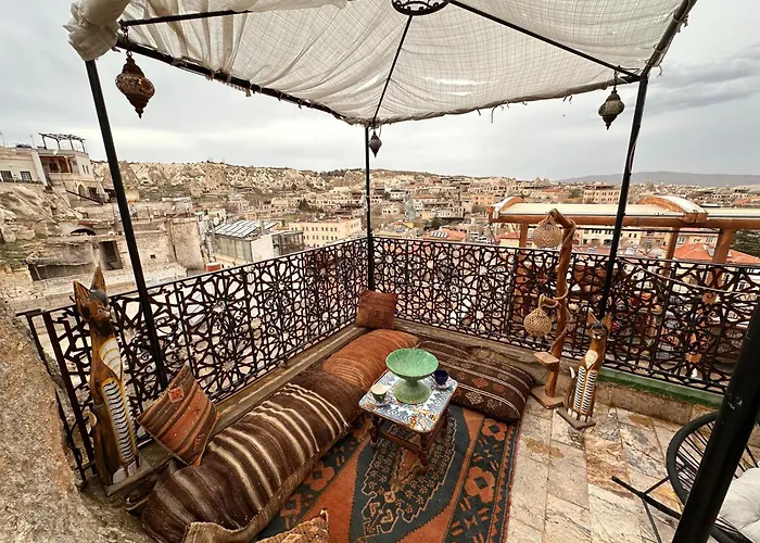 Hotel: Goreme Palace Cave Suites