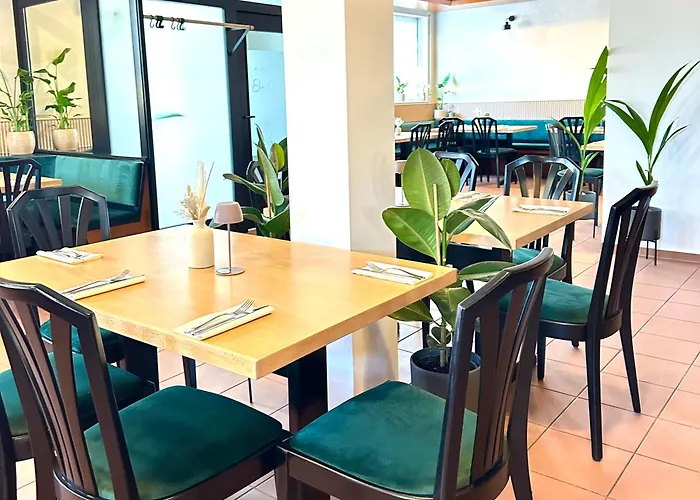 3 SterneHotel Altes Rathaus Am Elz Garten