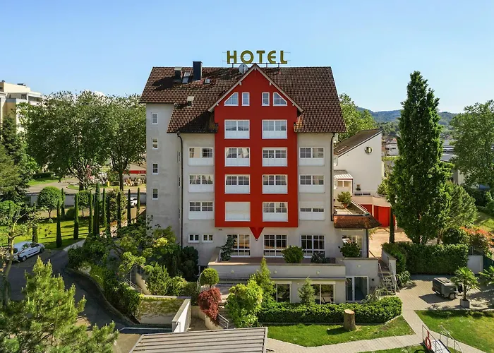 Haustierfreundliches Hotel: KIRCHERS PARK-HOTEL KAISERSTUHL Garni