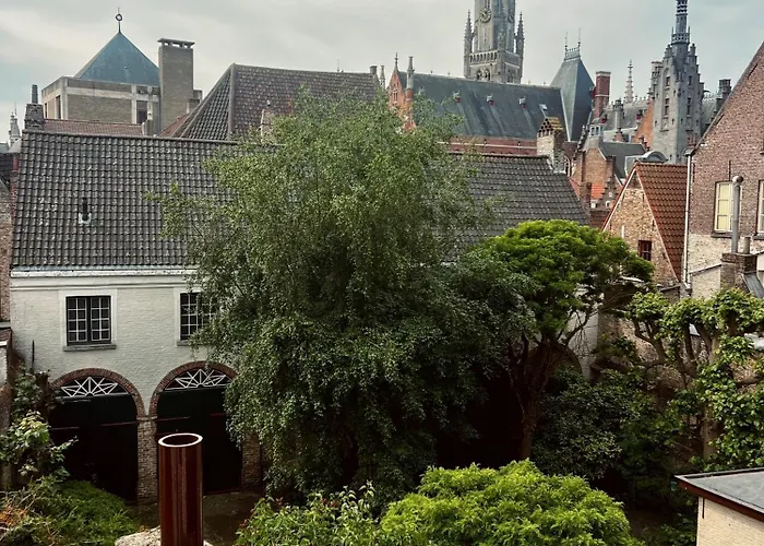 Hotel nahe College: Hotel Rose Red