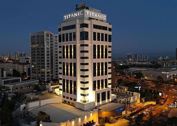 Hotel nahe Flughafen: Titanic Business Kartal