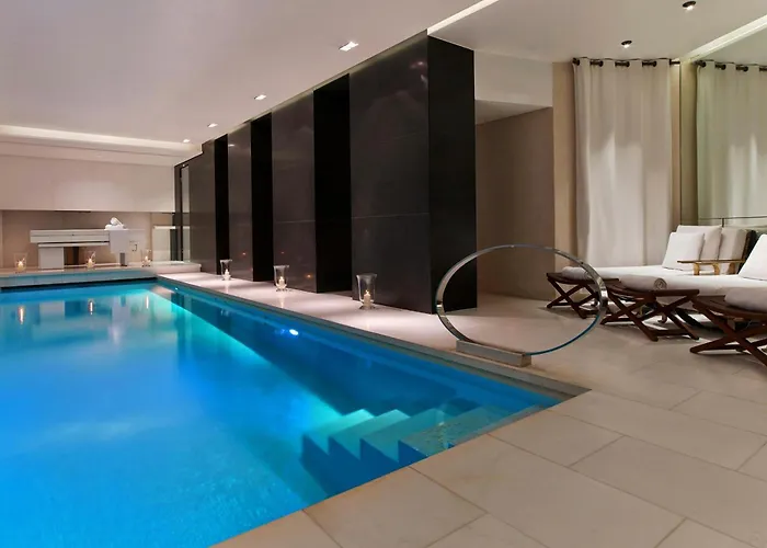 Hotel mit Pool: Le Metropolitan, Paris Tour Eiffel, A Tribute Portfolio Hotel