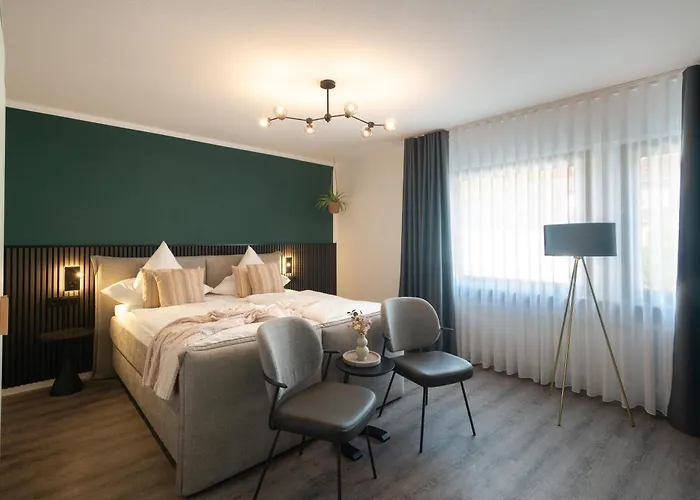 Hotel nahe College: Moselweingut&Gästehaus Hubertushof