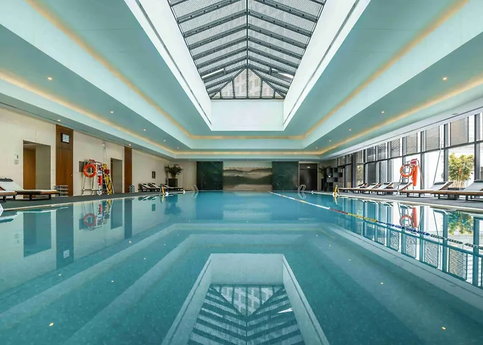 Ping Pong Hotel: Jinling Hotel