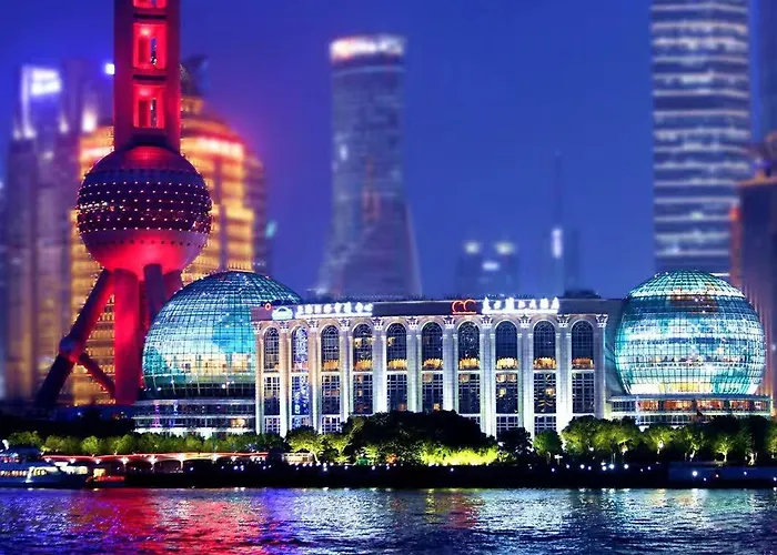 Oriental Riverside Bund View