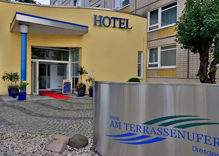 Am Terrassenufer