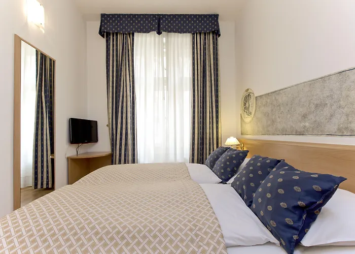 3-Sterne-Hotel: Hotel Tivoli Prague