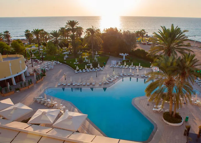 All-Inclusive-Resort: Louis Imperial Beach