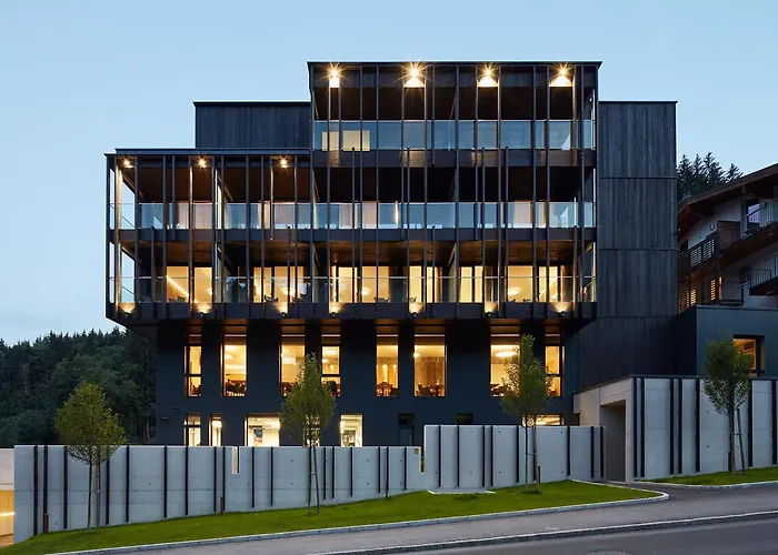 Jacuzzi-Hotel: Hotel Der Waldhof