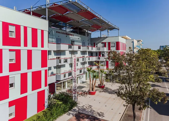 Hotel mit Pool: Domino Suite Hotel & Residence