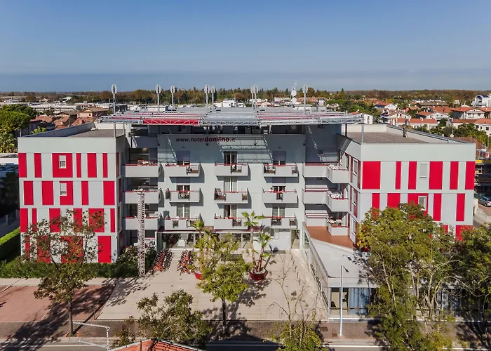 Hotel mit Pool: Domino Suite Hotel & Residence