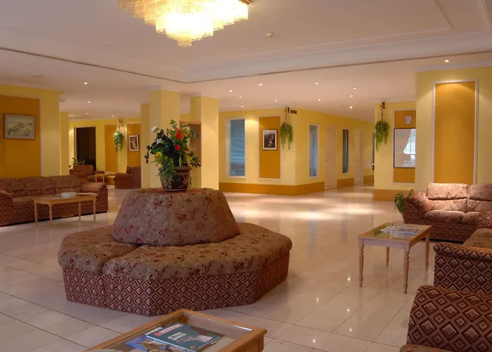 3-Sterne-Hotel: Al Falaj Hotel