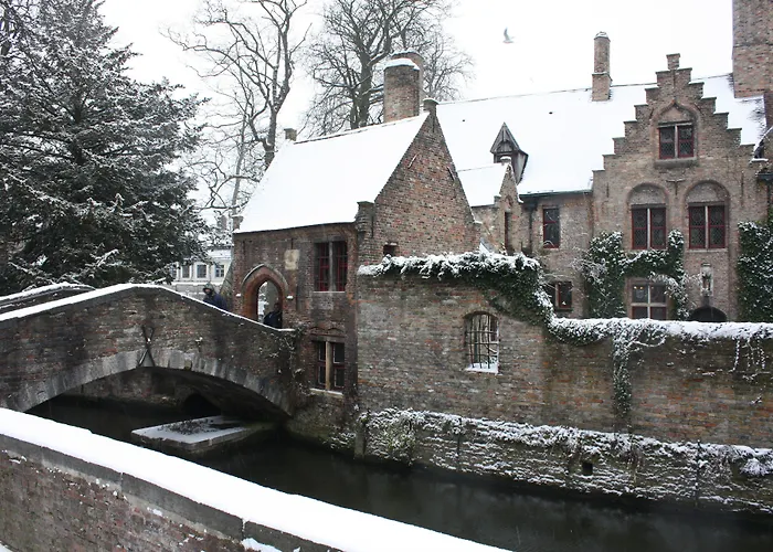 Villa: Guest House Nuit Blanche