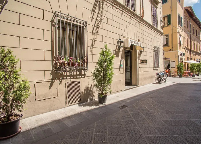 Zentrales Hotel: Hotel Nuova Italia