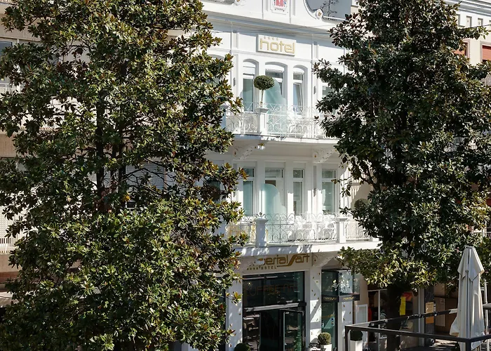 Resort: Boutique Hotel Imperialart