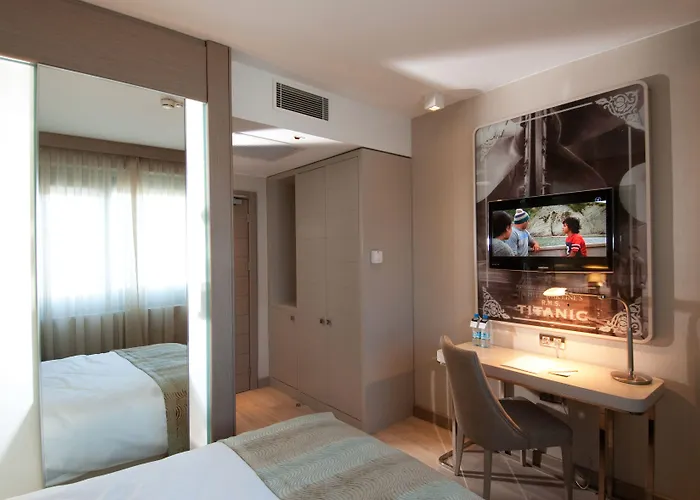 3-Sterne-Hotel: TITANIC Comfort Mitte