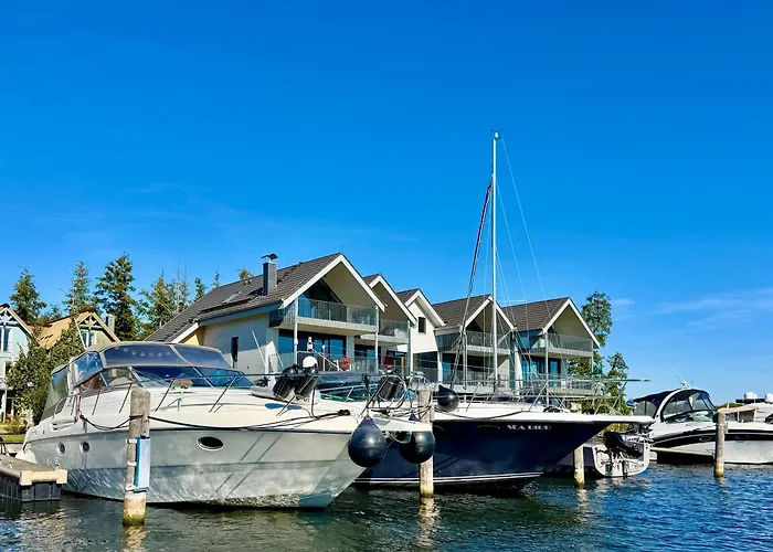 Ferienvermietung: Weisses Haus Plau