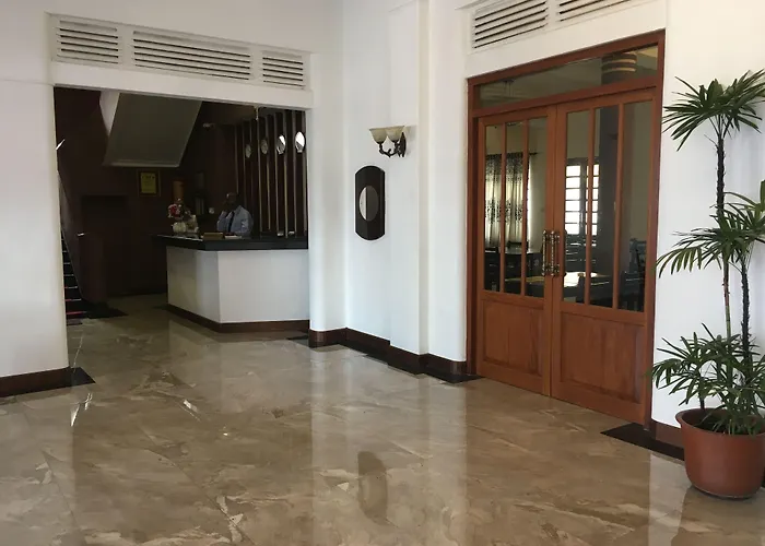 Zentrales Hotel: Shalimar Hotel