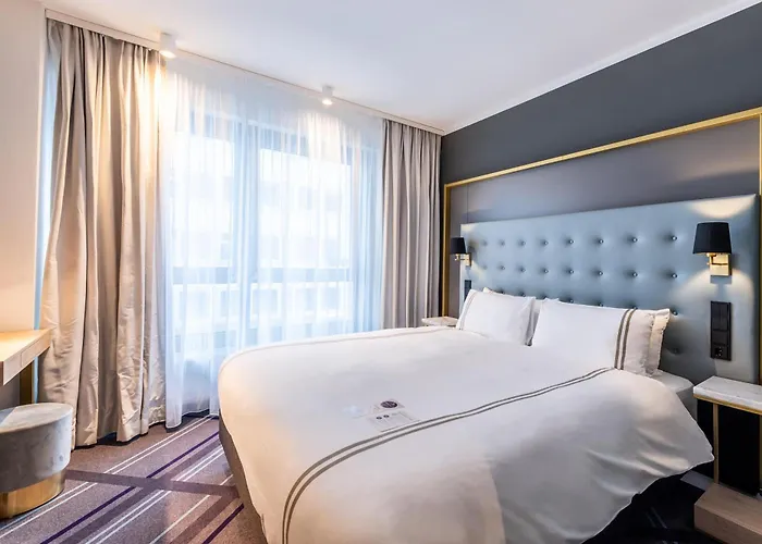 Hotel nahe Flughafen: Premier Inn Saarbrücken City Centre