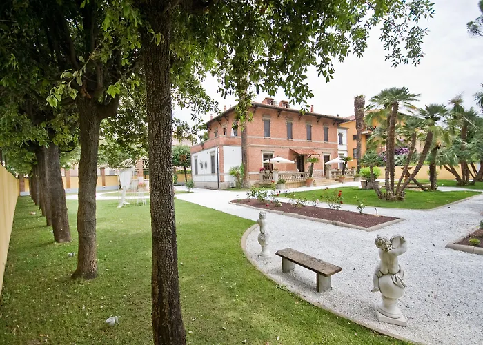 3 SterneHotel Pisa Tower